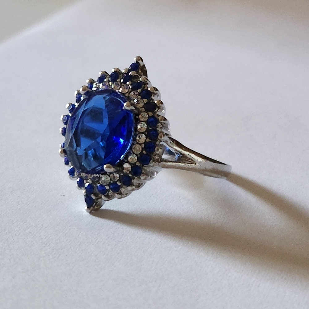 New 925 Silver Oval Cut Blue Sapphire Diamond Ring for Women - Picture 3 of 12